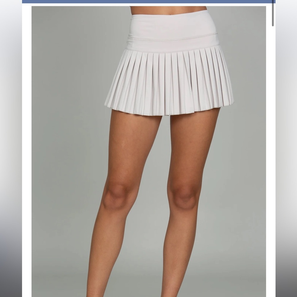 Gold Hinge Tan Tennis Skirt